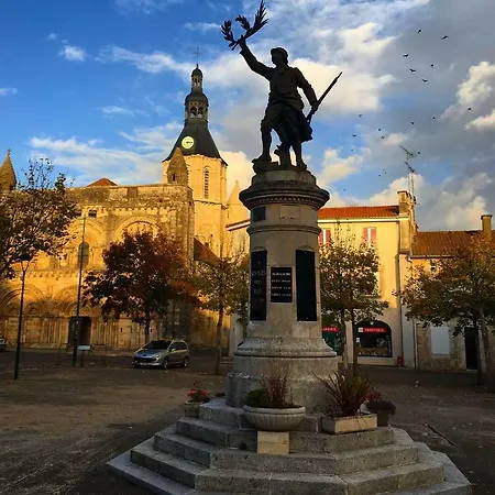 Vakantiehuis La Grange Genouille (Vienne)